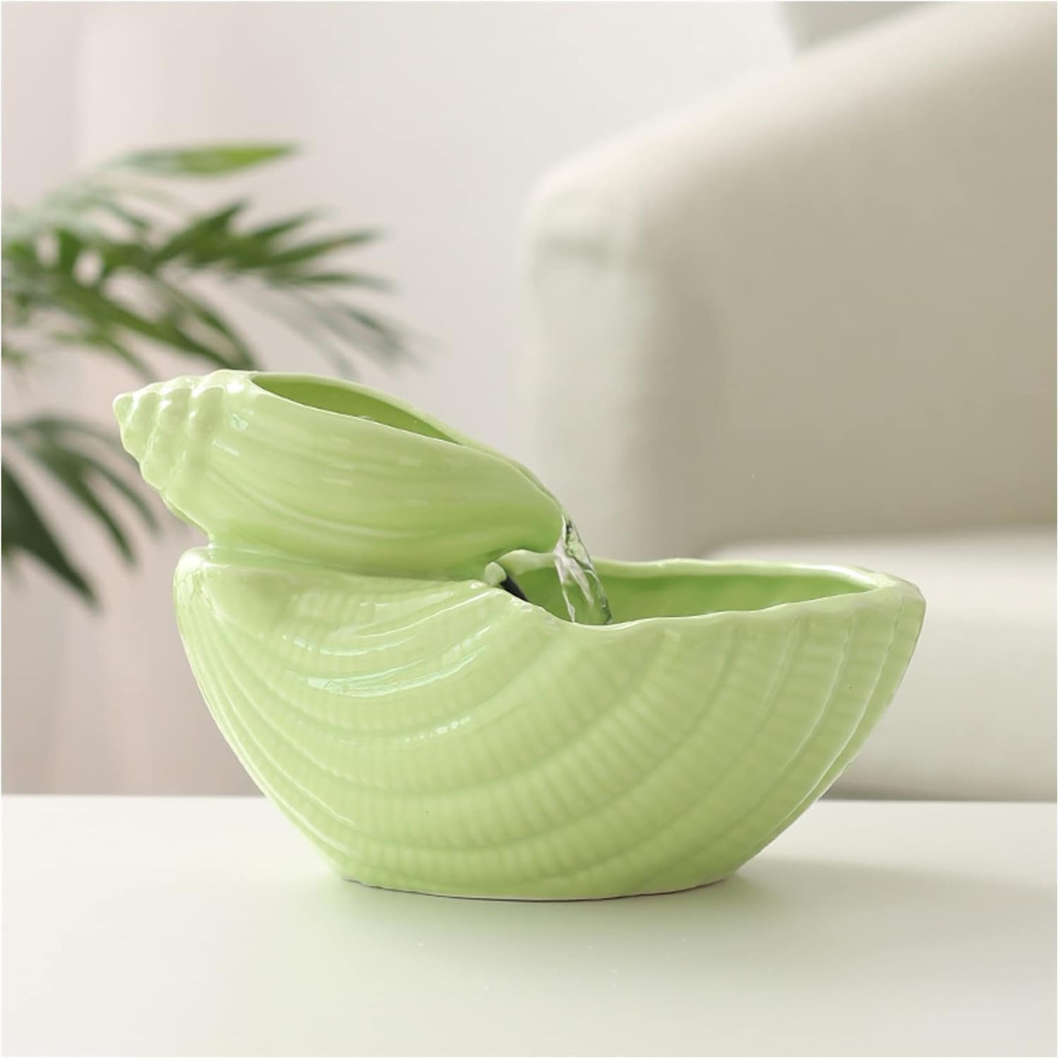 HEXEH Tabletop Fountain with Conch Design