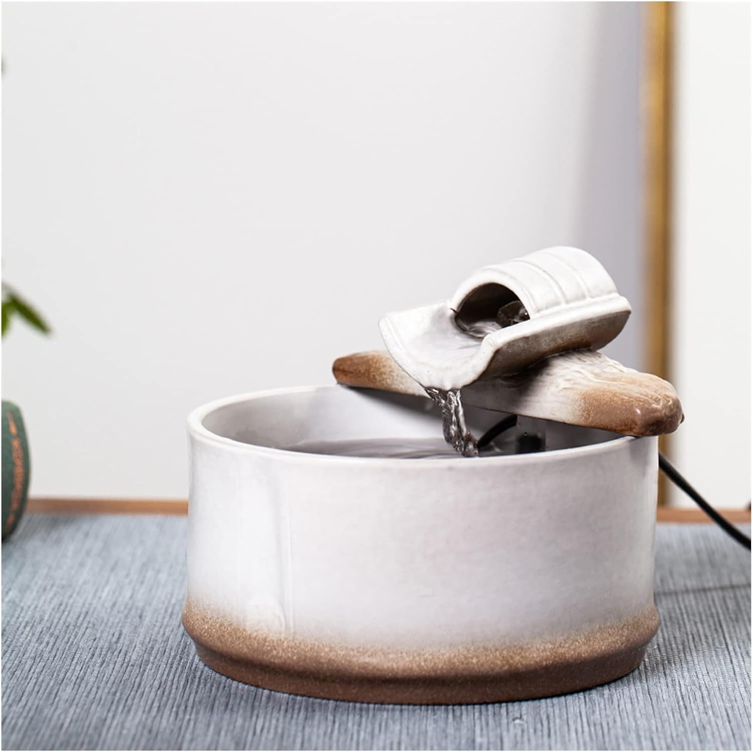 HASMI Tabletop Fountain with Mock Bamboo Design