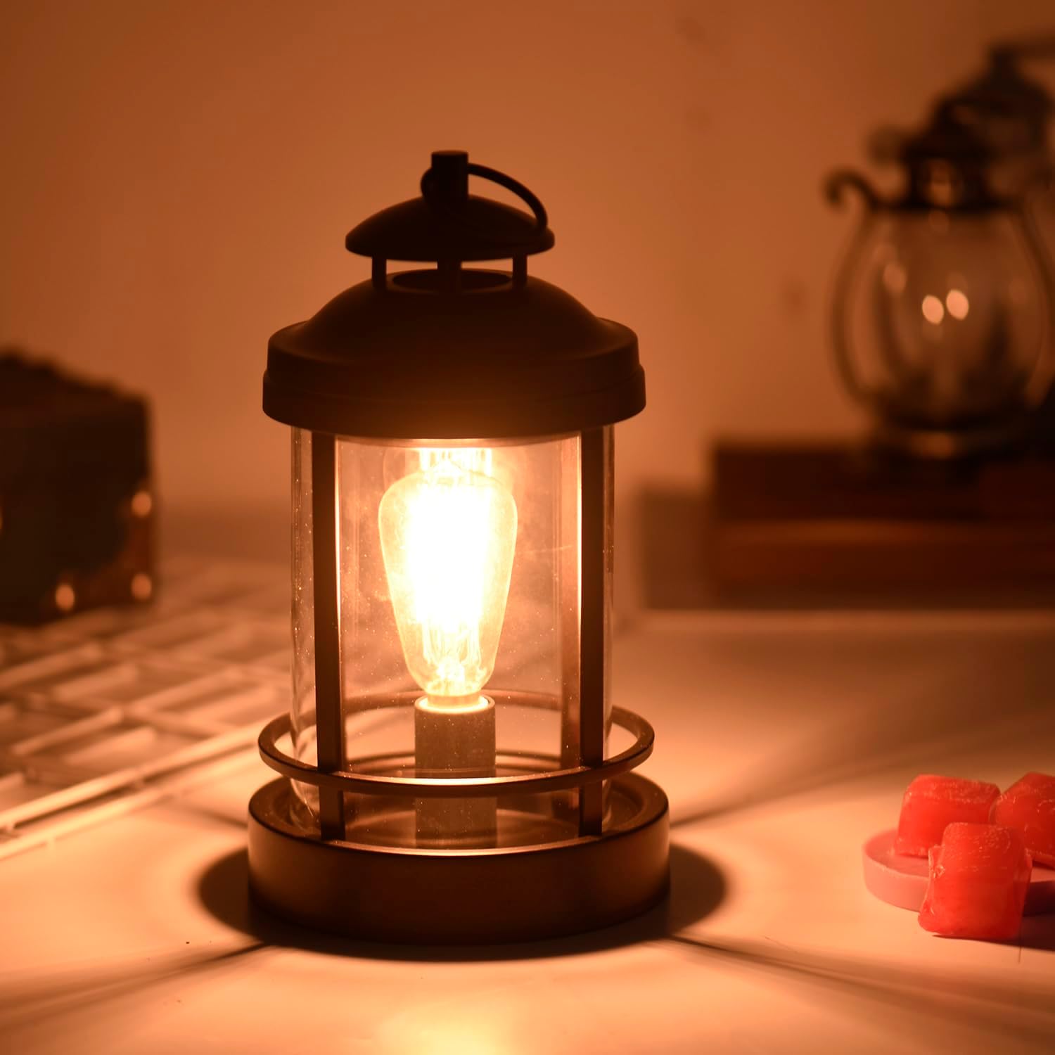Retro Castle Wax Melting Warmer with Edison Bulb