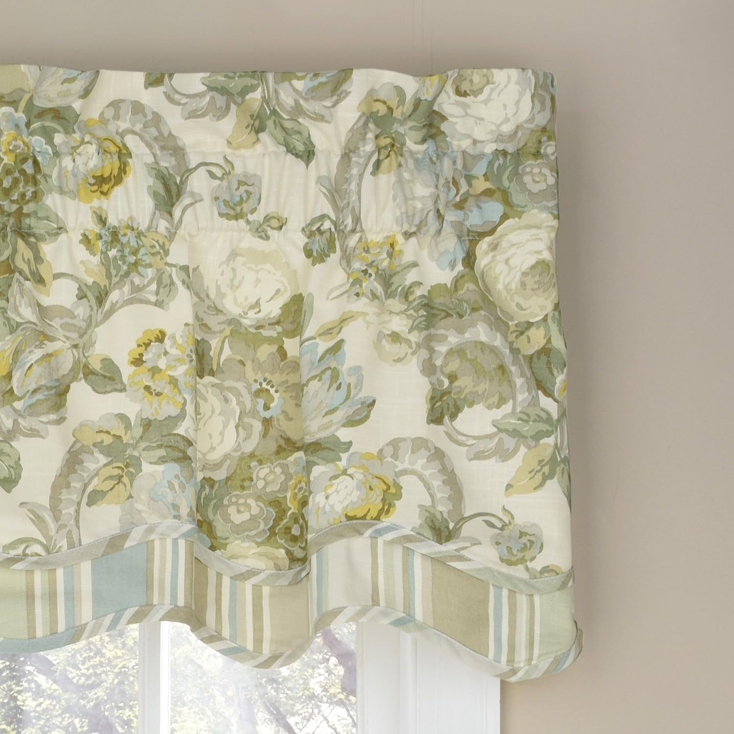 Waverly Spring Bling Floral Rod Pocket Valance 52x18 Platinum