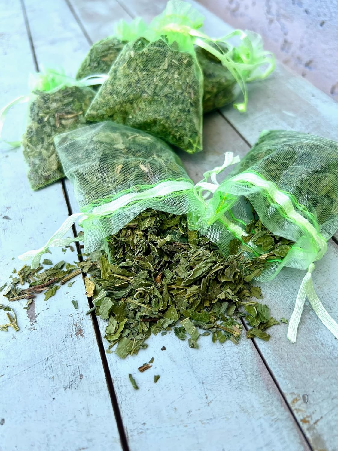 12 Organic Mint Sachets for Drawer Car Freshness
