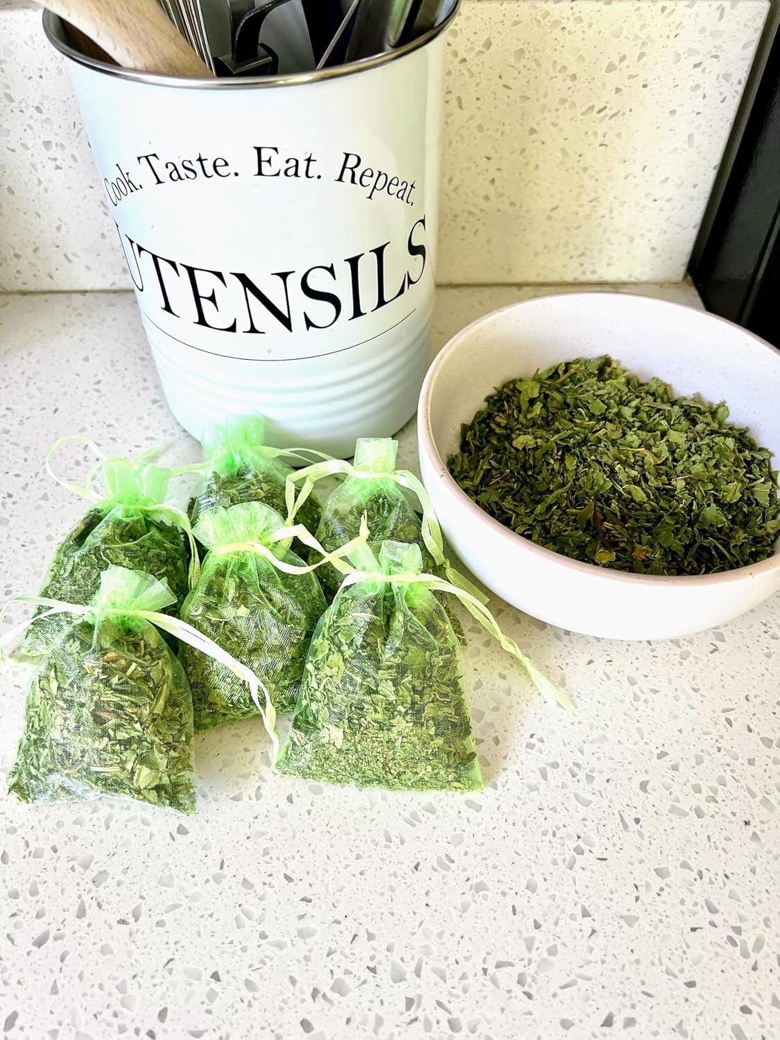 12 Organic Mint Sachets for Drawer Car Freshness